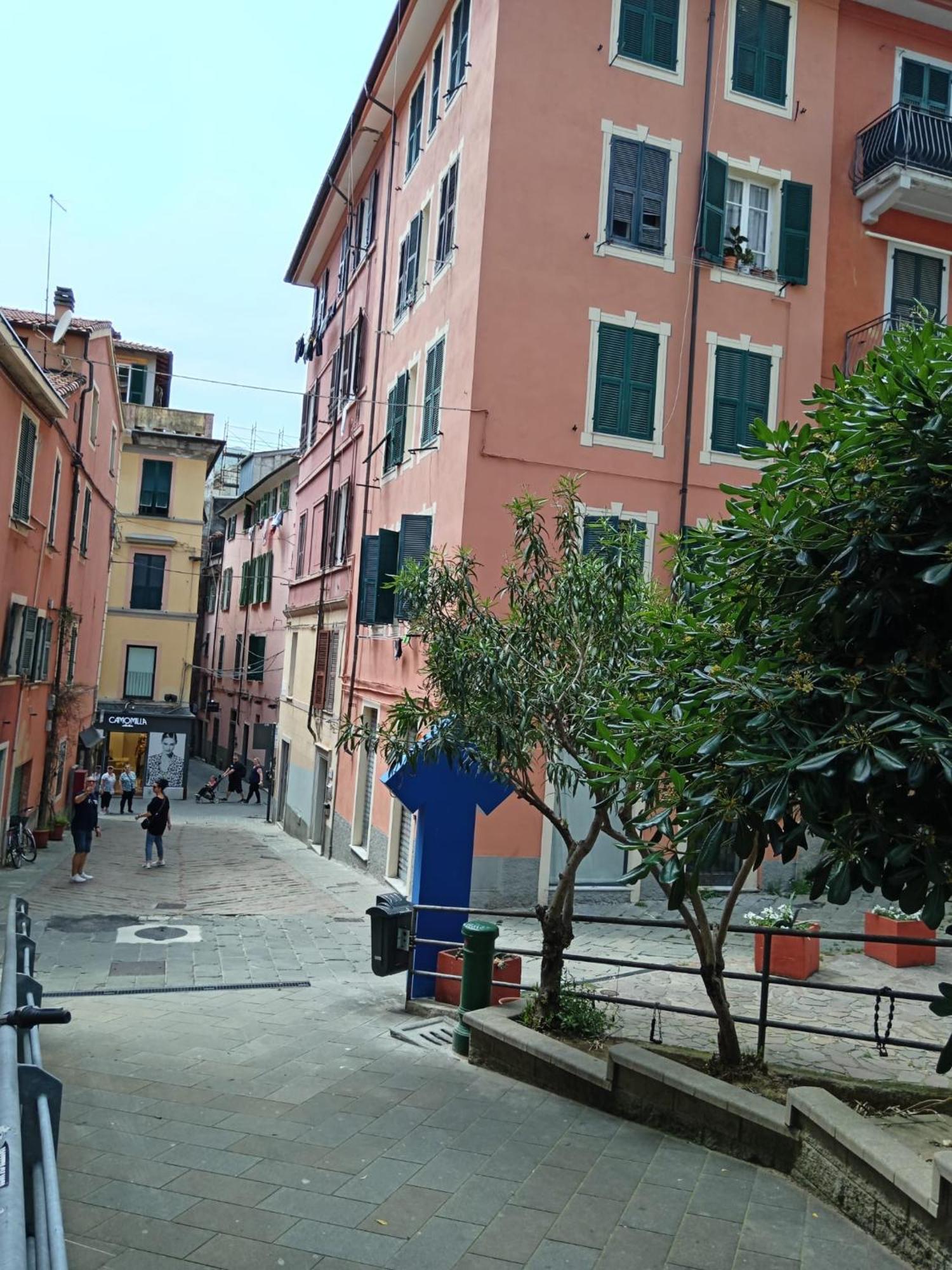 Indipendence Home La Spezia Exterior foto